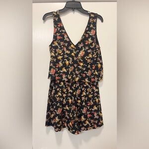 New without tag floral design romper from Mango size S